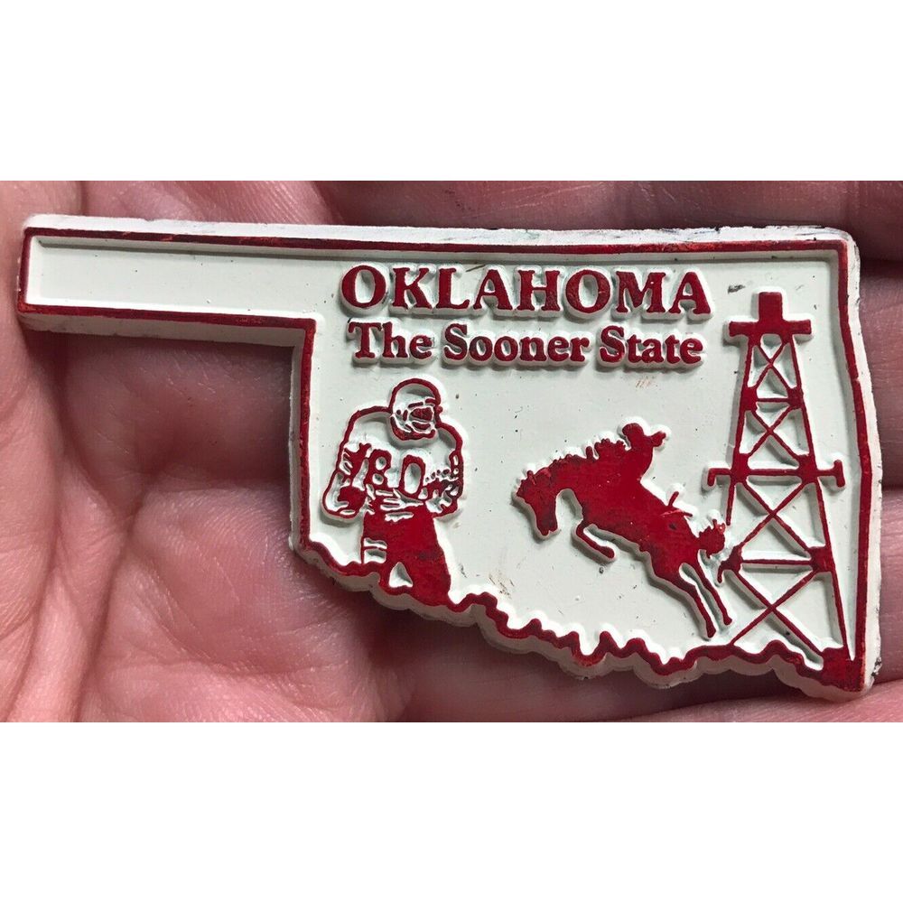 Oklahoma Souvenir State Rubber Refrigerator Magnet Football Player‎ Collectable